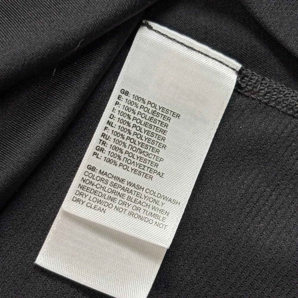 The North Face FlashDry T-Shirt Mens Medium Black Performance Athletic Tee